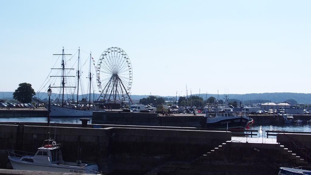 L Appart De La Place Ste Catherine Honfleur Exterior foto